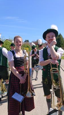 2024-04-27 Maibaum Waldhausen
